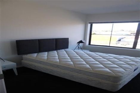 Photo of property in 102/4u Village Quarter Lane, Frankton, Hamilton, 3204