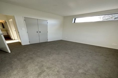 Photo of property in 1/2 Moor Avenue, Te Atatu Peninsula, Auckland, 0610