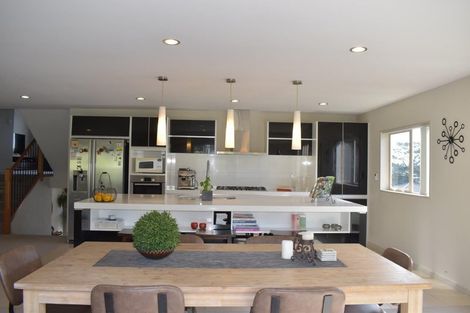 Photo of property in 85 Laurel Oak Drive, Schnapper Rock, Auckland, 0632