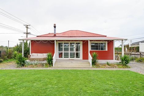 Photo of property in 151 Pembroke Street, Carterton, 5713