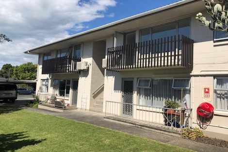 Photo of property in 4/2 Bannerman Road, Morningside, Auckland, 1022