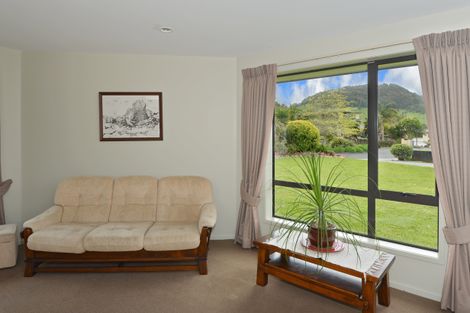 Photo of property in 11 Mcainch Place, Te Kamo, Whangarei, 0112