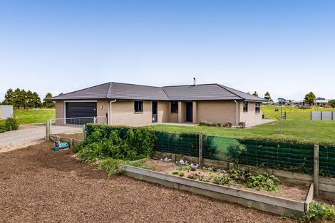 Photo of property in 657 Eltham Road, Mangatoki, Stratford, 4391
