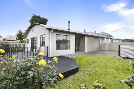Photo of property in 2a Wellington Street, Feilding, 4702