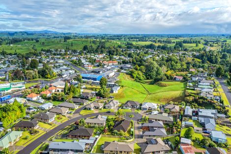 Photo of property in 19 Cambridge Street, Putaruru, 3411