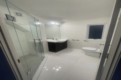 Photo of property in 19a Langton Road, Stanmore Bay, Whangaparaoa, 0932