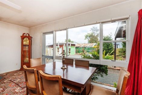 Photo of property in 37 Follett Street, Marton, 4710