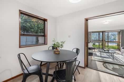 Photo of property in 38 Oakhampton Street, Hornby, Christchurch, 8042