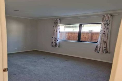 Photo of property in 27 Hangar Lane, Whenuapai, Auckland, 0618