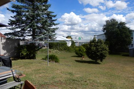 Photo of property in 6 Cambridge Street, Putaruru, 3411
