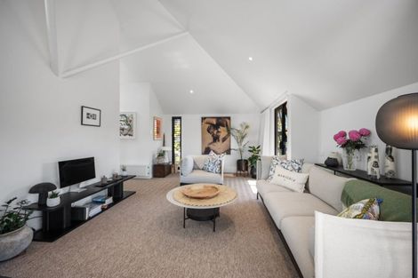 Photo of property in 21 Hauraki Road, Hauraki, Auckland, 0622