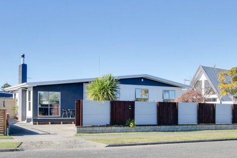 Photo of property in 21 Freyberg Avenue, Tamatea, Napier, 4112