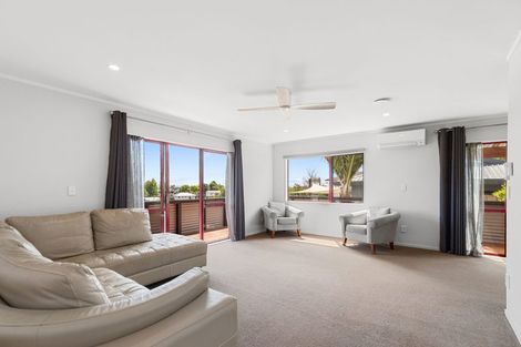 Photo of property in 63 Meander Drive, Welcome Bay, Tauranga, 3112