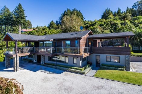 Photo of property in 74 Wakeman Road, Acacia Bay, Taupo, 3330