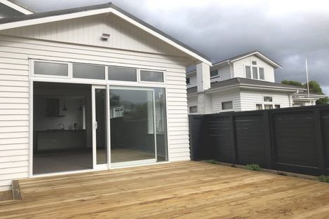 Photo of property in 4 Moana Grove, Waiwhetu, Lower Hutt, 5010