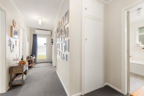 Photo of property in 105 Robertson Street, Gore, 9710