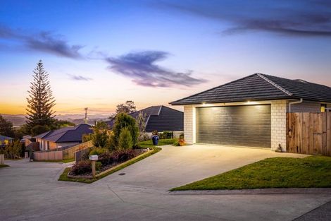 Photo of property in 5 St Julia Court, Helensville, 0800