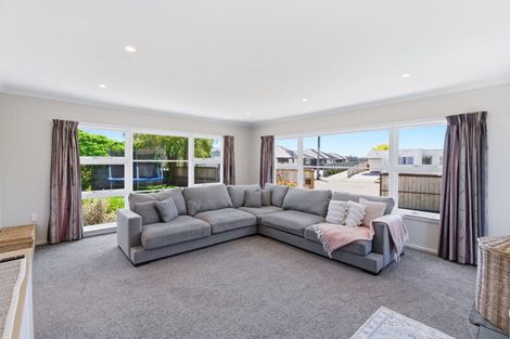 Photo of property in 75 Moffett Street, Islington, Christchurch, 8042