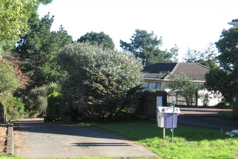 Photo of property in 9 Cade Place, Weymouth, Auckland, 2103