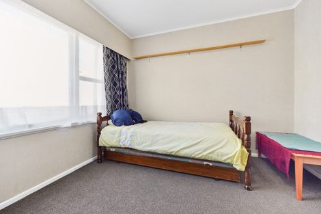Photo of property in 20 Macmurdo Avenue, Glenview, Hamilton, 3206