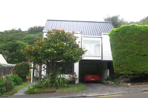 Photo of property in 35a Amapur Drive, Khandallah, Wellington, 6035