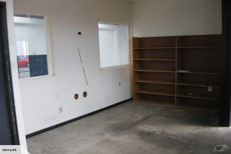 Photo of property in 16 Regent Drive, Paraparaumu Beach, Paraparaumu, 5032