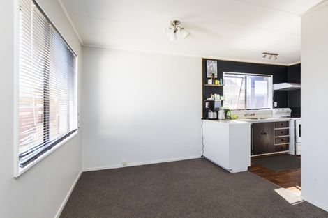 Photo of property in 31 Peter Hall Drive, Kelvin Grove, Palmerston North, 4414