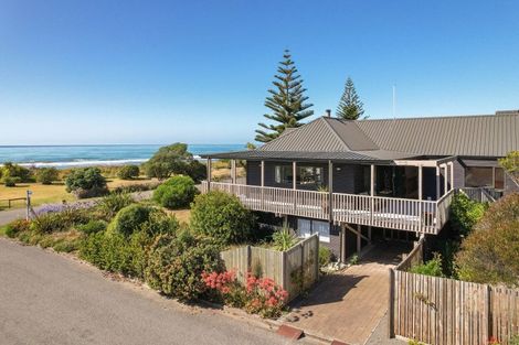 Photo of property in 1 Buxton Place, Gore Bay, Cheviot, 7383