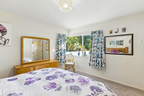Photo of property in 27 Villa Grove, Paraparaumu, 5032
