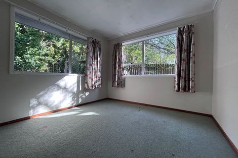 Photo of property in 3 Tahu Crescent, Sunnynook, Auckland, 0620
