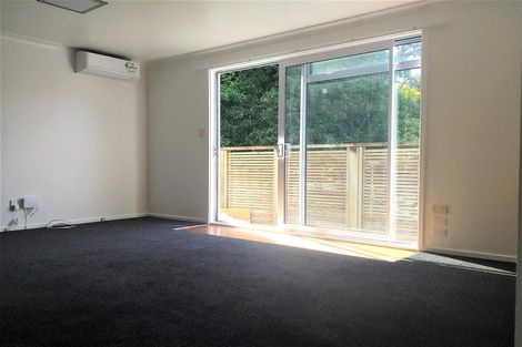 Photo of property in 38-40 Richmond Avenue, Karori, Wellington, 6012
