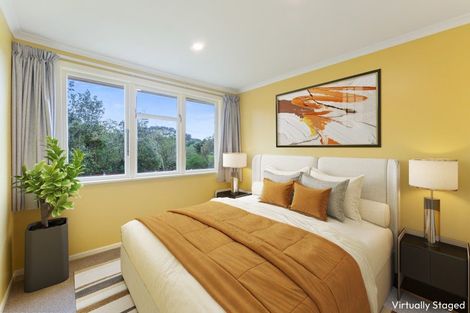 Photo of property in 5 Cheshire Street, Cannons Creek, Porirua, 5024