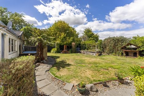 Photo of property in 25 Brightwater Terrace, Terrace End, Palmerston North, 4410