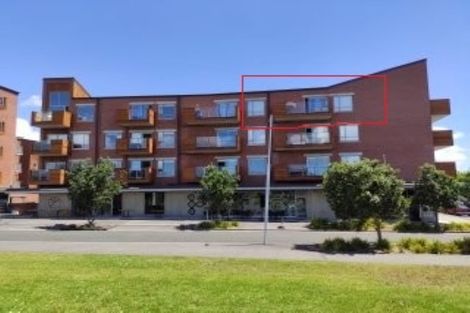 Photo of property in 303/160d Hobsonville Point Road, Hobsonville, Auckland, 0616