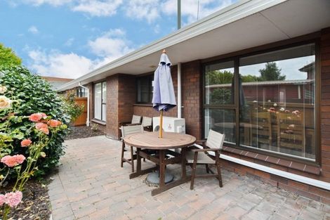 Photo of property in 1/30 Westgrove Avenue, Avonhead, Christchurch, 8042