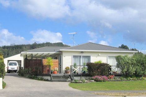 Photo of property in 303 Chartwell Avenue, Whangamata, 3620