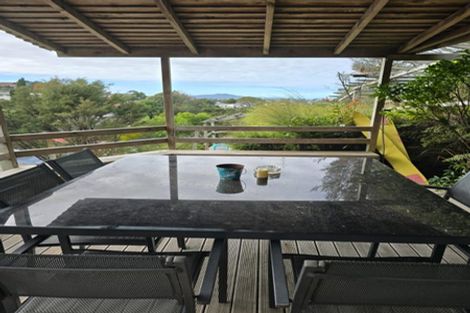 Photo of property in 34 Finn Place, Totara Vale, Auckland, 0629