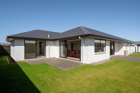 Photo of property in 8 Whitehall Drive, Springlands, Blenheim, 7201