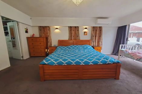 Photo of property in 18 Bellfield Road, Opaheke, Papakura, 2113