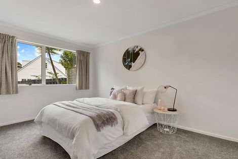 Photo of property in 63a Larsen Crescent, Tawa, Wellington, 5028