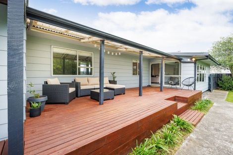 Photo of property in 27 Ferndale Place, Feilding, 4702