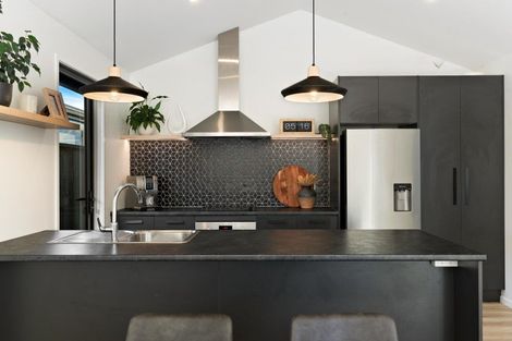 Photo of property in 64 Muster Road, Jacks Point, 9371