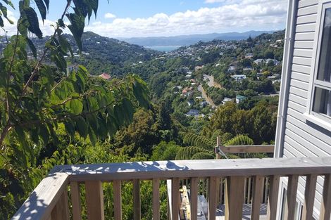 Photo of property in 5 Chancellor Way, Crofton Downs, Wellington, 6035