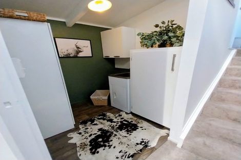Photo of property in 180 Whirinaki Road, Eskdale, Napier, 4182