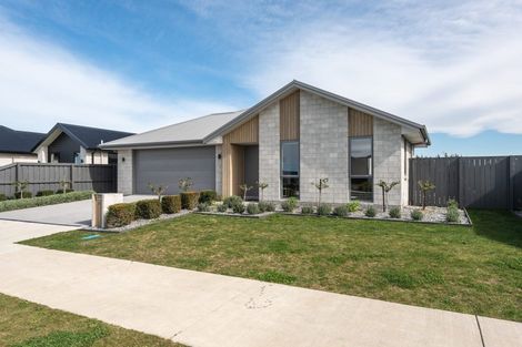 Photo of property in 21 Hotere Street, Rangiora, 7400