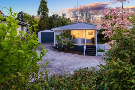 Photo of property in 99a/3 View Road, Sunnyvale, Auckland, 0612