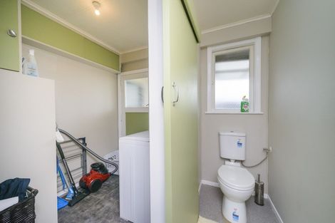 Photo of property in 58 Sherwill Street, Feilding, 4702