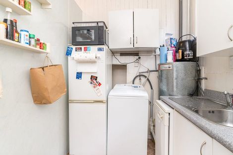Photo of property in 1 Haddon Place, Dunedin Central, Dunedin, 9016
