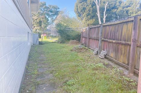 Photo of property in 9 Statesman Street, Henderson, Auckland, 0612
