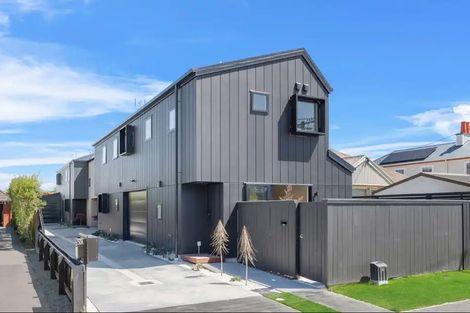 Photo of property in 2/48 Winton Street, Saint Albans, Christchurch, 8014